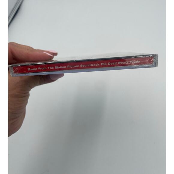 Devil Wears Prada - Music From The Motion Picture Soundtrack (CD, 2006) NEW - Picture 4 of 4